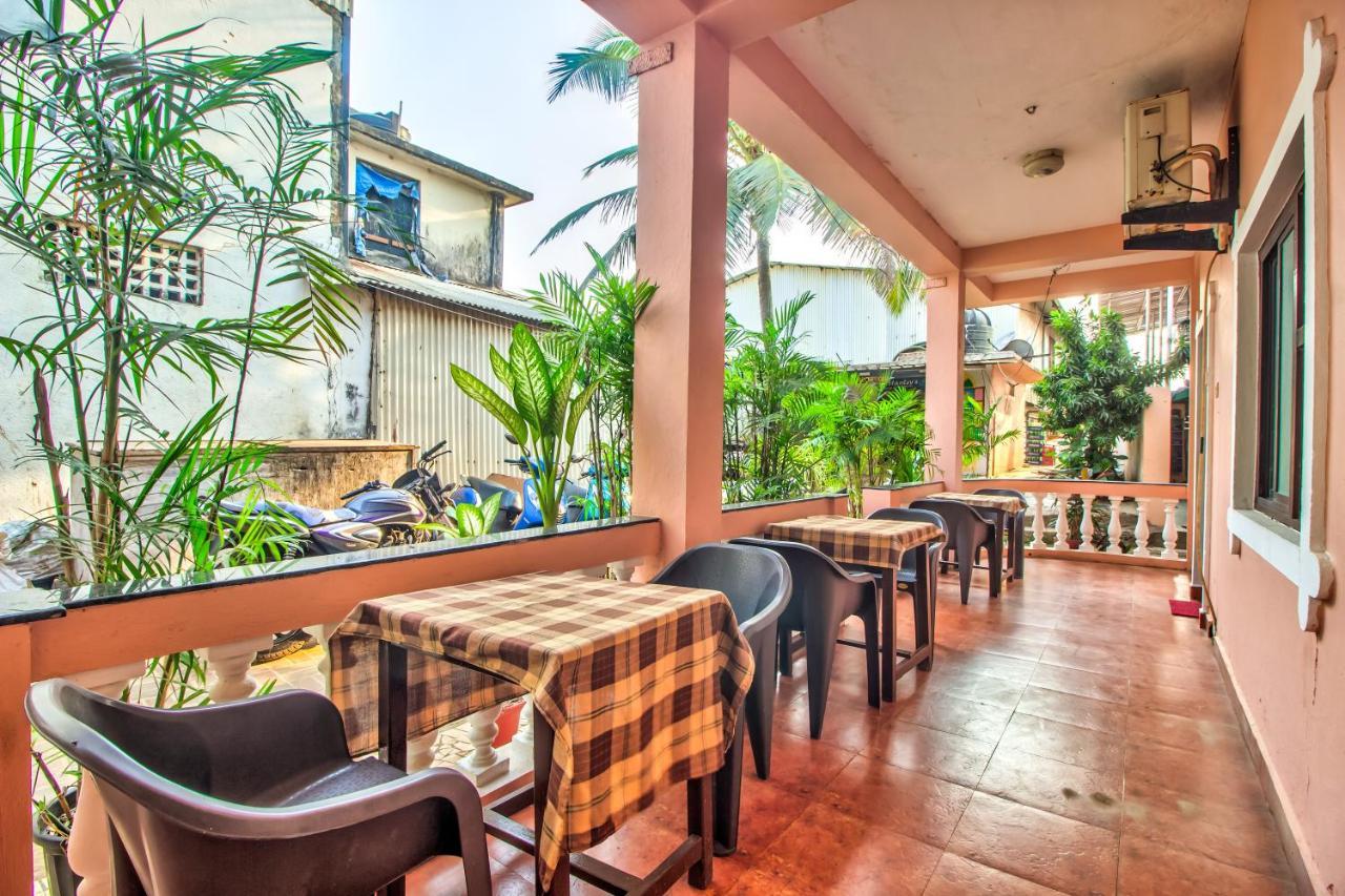 Stanleys Guest House Бага Екстериор снимка