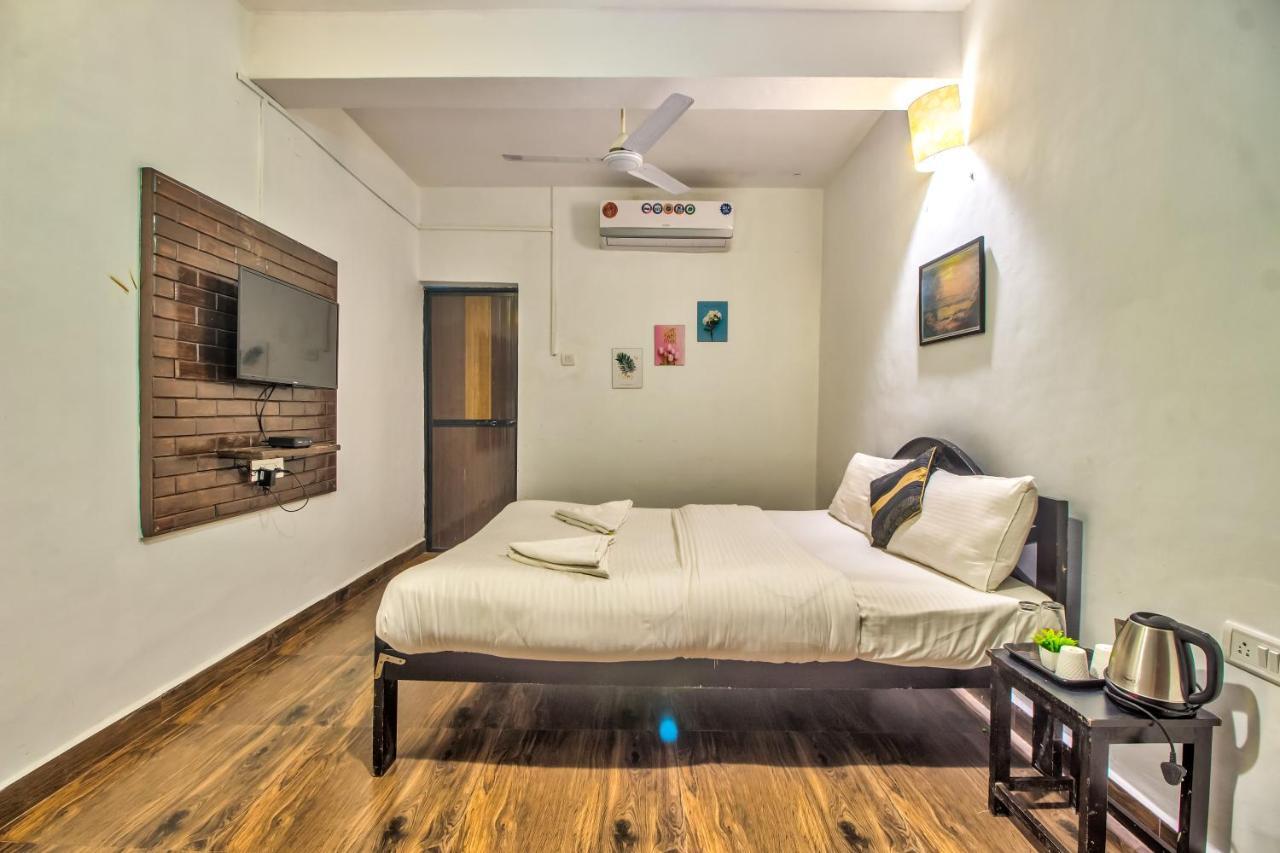 Stanleys Guest House Бага Екстериор снимка