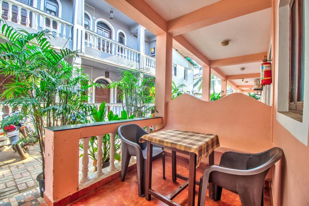 Stanleys Guest House Бага Екстериор снимка