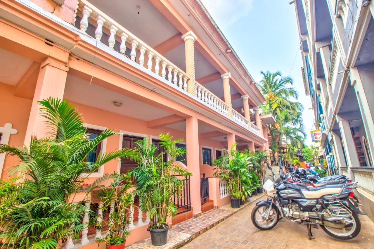 Stanleys Guest House Бага Екстериор снимка