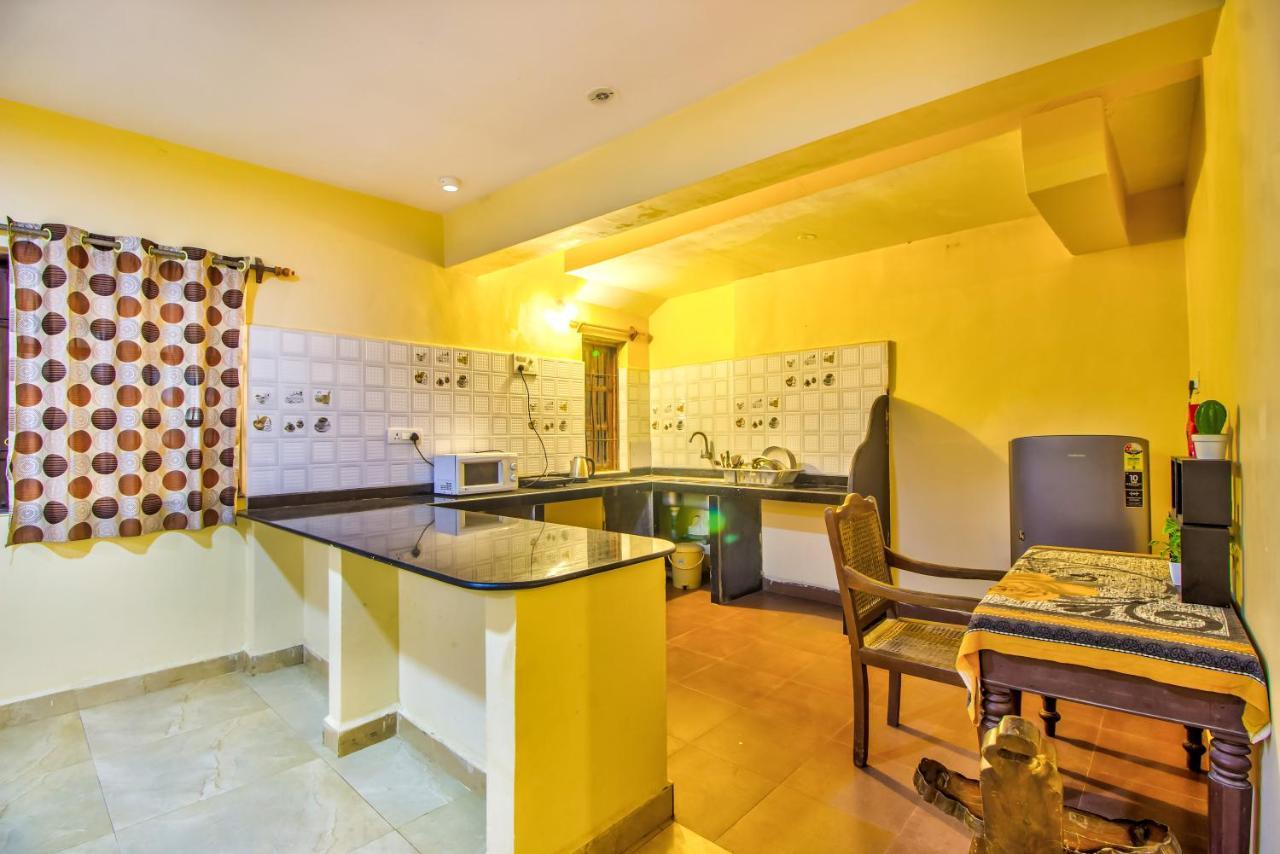 Stanleys Guest House Бага Екстериор снимка
