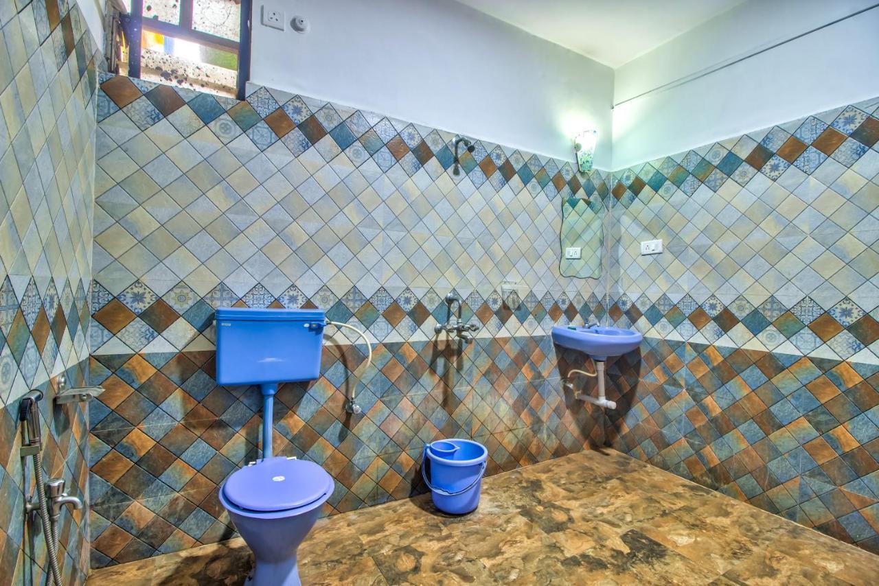 Stanleys Guest House Бага Екстериор снимка