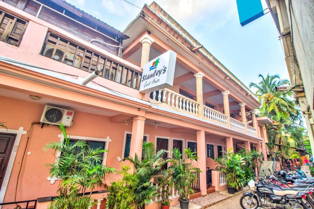 Stanleys Guest House Бага Екстериор снимка